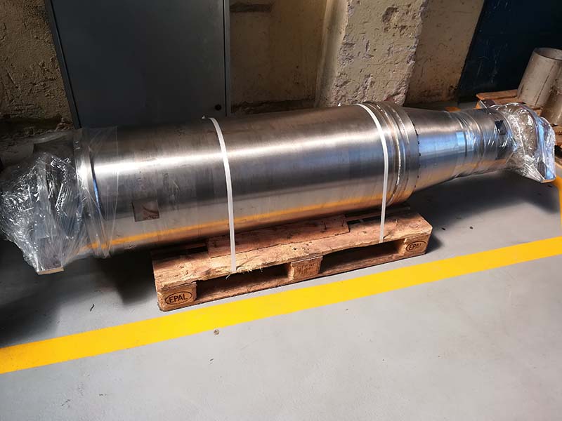 Major repair of an Alfa Laval NX4451 centrifuge rotating unit